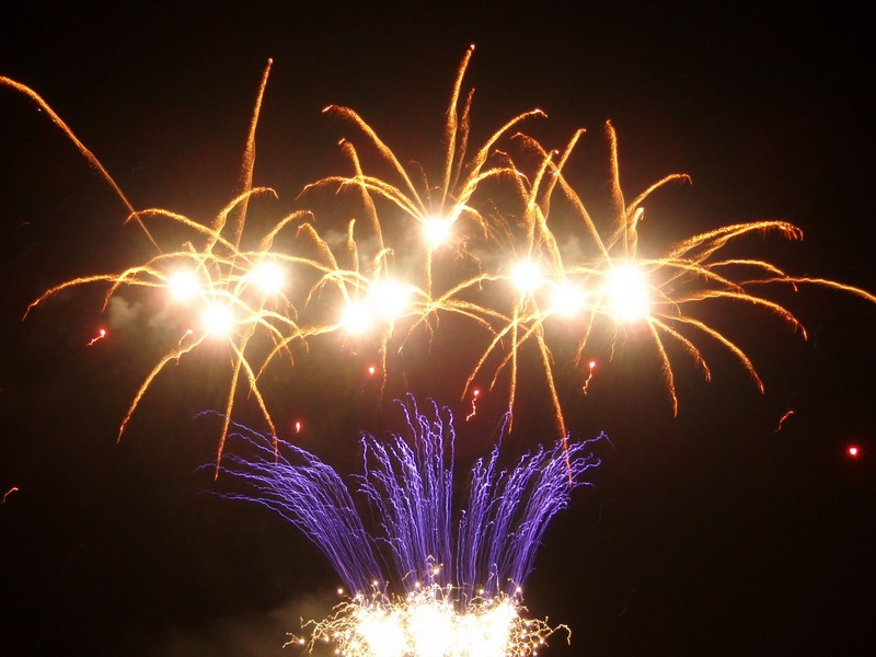Веерный фейерверк — Томск | tomsk.salutsklad.ru Веерный фейерверк
